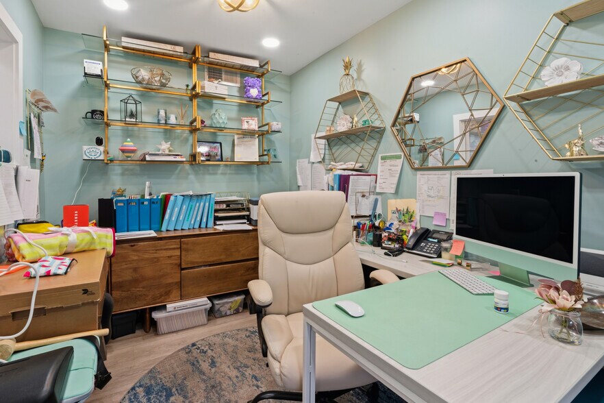 More Photos Of 248 Loudoun St SW, Leesburg Daycare Center For Lease