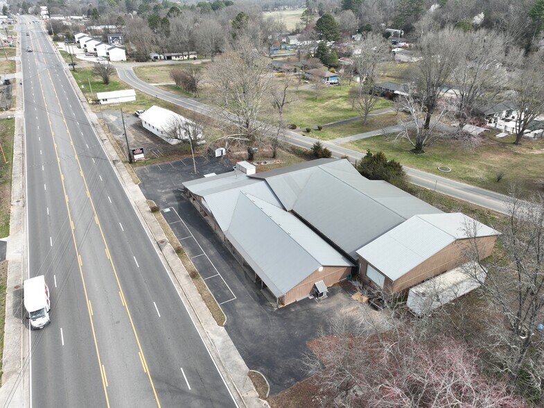 More Photos Of 3264 Chattanooga Rd, Tunnel Hill Office Residential For Sale