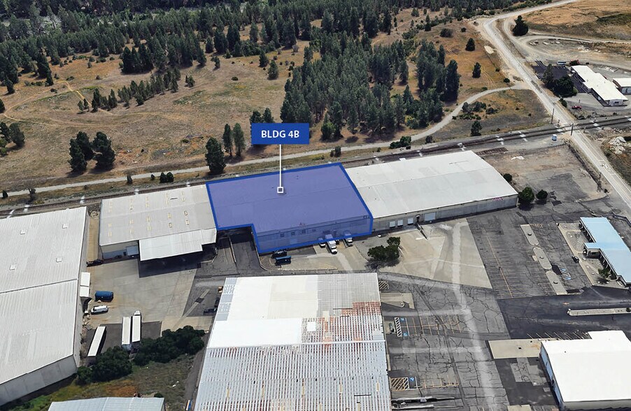 More Photos Of 3014 N Flora Rd, Spokane Valley Manufacturing For Lease