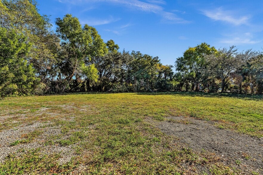 More Photos Of 7665 Davie Road Ext, Davie Office For Sale