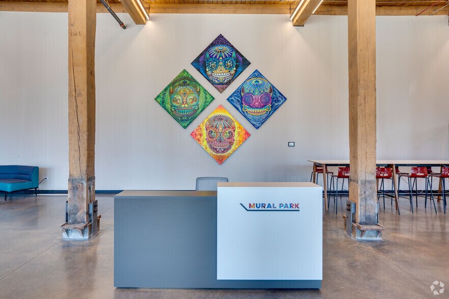 More Photos Of 924 W 19th Pl, Chicago Loft Creative Space For Lease