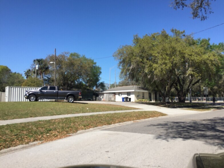 More Photos Of 8109 E Dr Martin Luther King Jr Blvd, Tampa Office For Sale