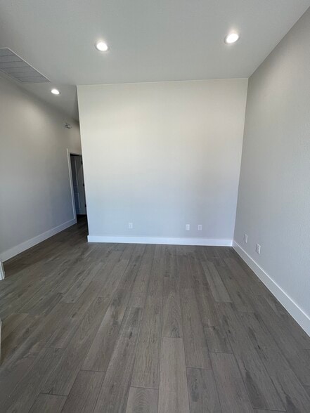 More Photos Of 2951 FM 1460, Georgetown Office For Sale