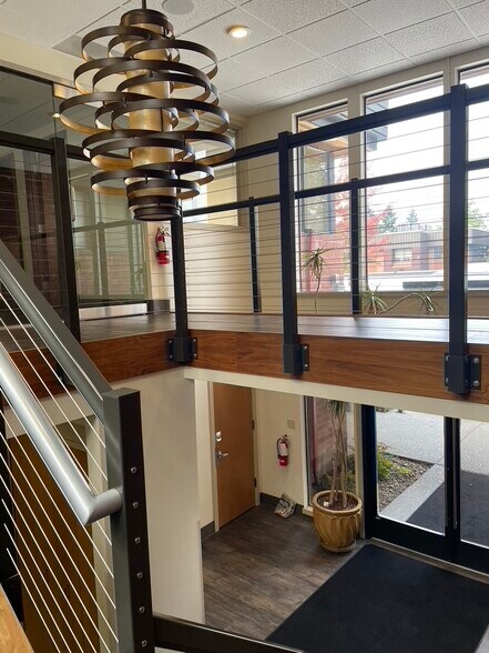 More Photos Of 29781 SW Town Center Loop W, Wilsonville Office For Sale