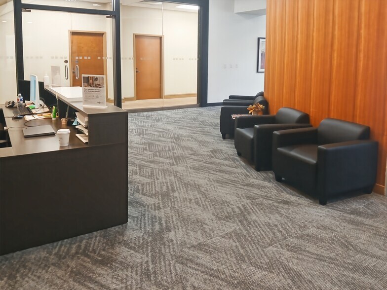 More Photos Of 1000 Highland Colony Pky, Ridgeland Coworking Space