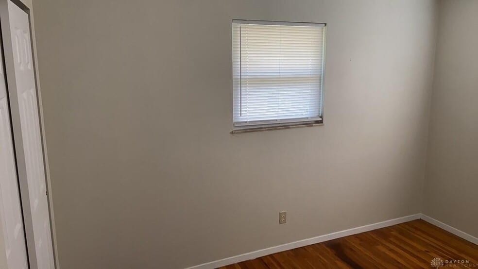 More Photos Of 3220 Illinois Ave, Middletown Apartments For Sale