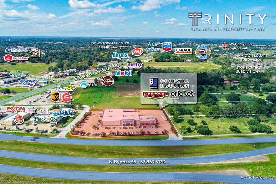More Photos Of 253 Bypass 35 N, Alvin Unknown For Lease