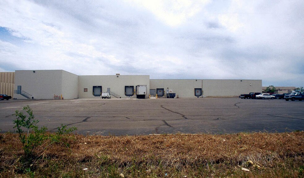 More Photos Of 11100 W 8th Ave, Lakewood Warehouse For Lease