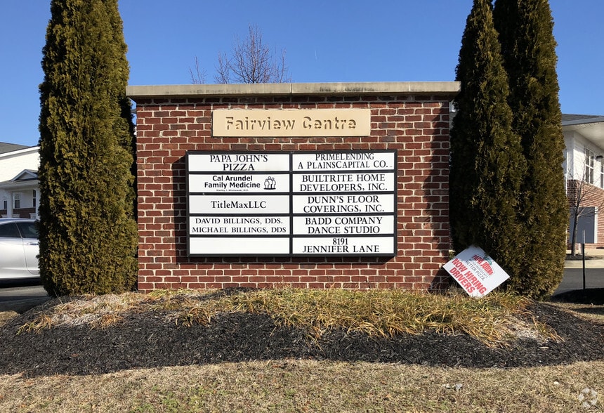 More Photos Of 8191 Jennifer Ln, Owings Office For Lease