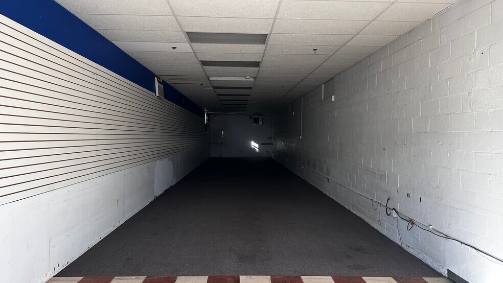 More Photos Of 1727-1801 Union Blvd, Allentown Warehouse For Lease