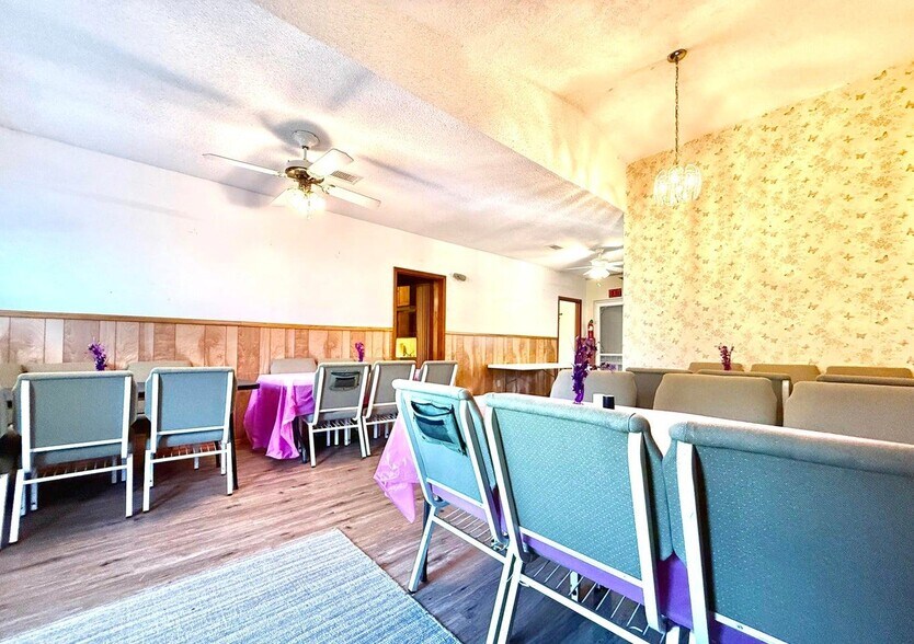 More Photos Of 101 Sesame St, Palatka Specialty For Sale