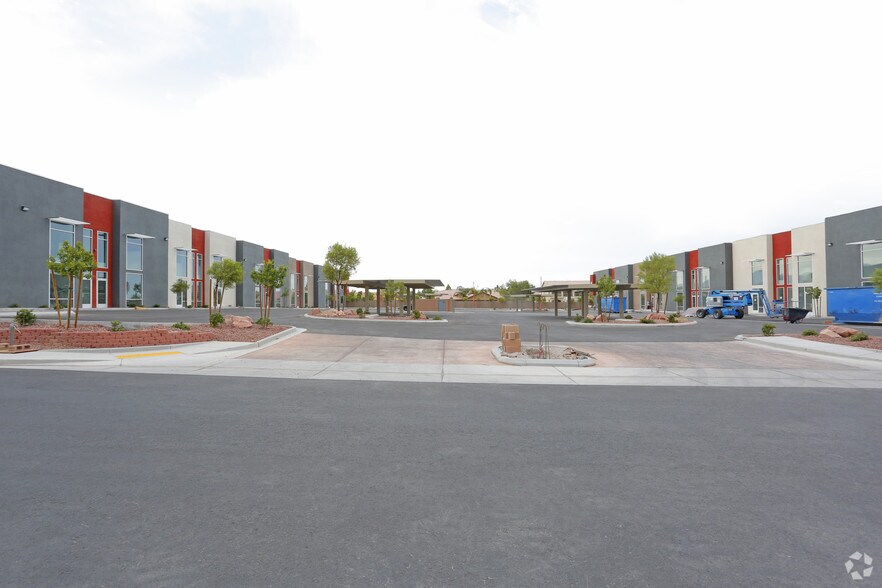 More Photos Of 7318 W Post Rd, Las Vegas Loft Creative Space For Sale