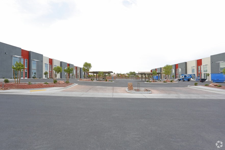 More Photos Of 7318 W Post Rd, Las Vegas Loft Creative Space For Sale