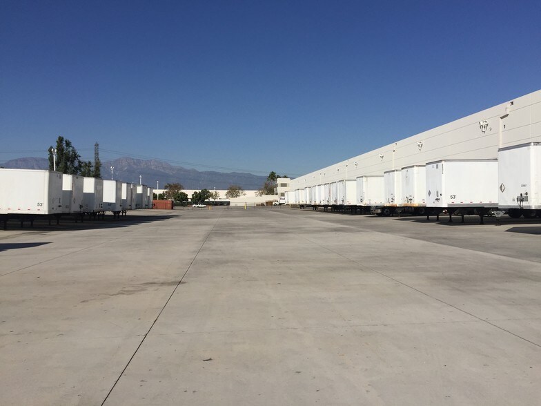 More Photos Of 11455 Cantu Galleano Ranch Rd, Jurupa Valley Distribution For Lease