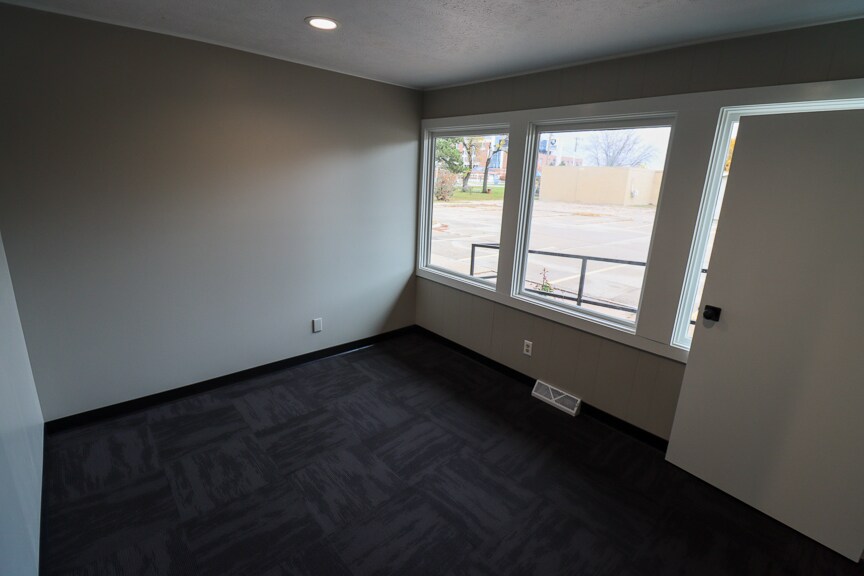 More Photos Of 230 E 22nd St, Fremont Medical For Sale