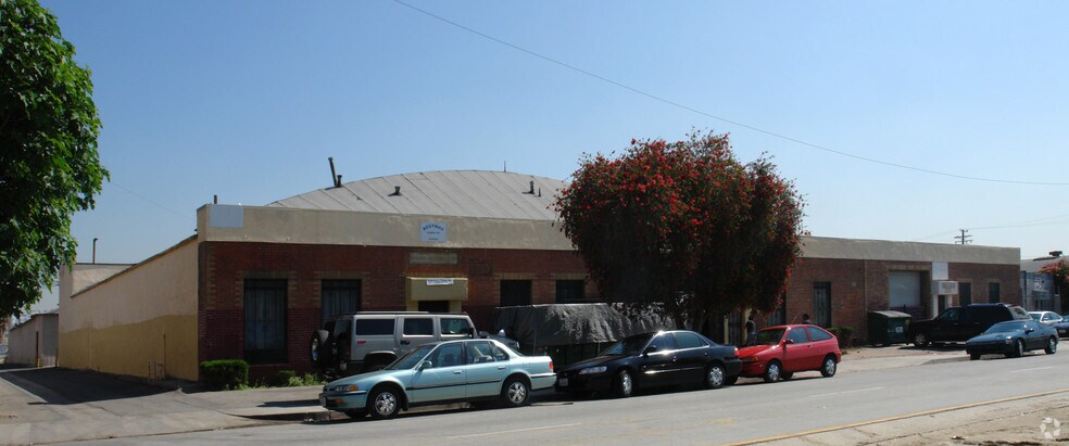 Primary Photo Of 1829 Randolph St, Los Angeles Warehouse For Lease