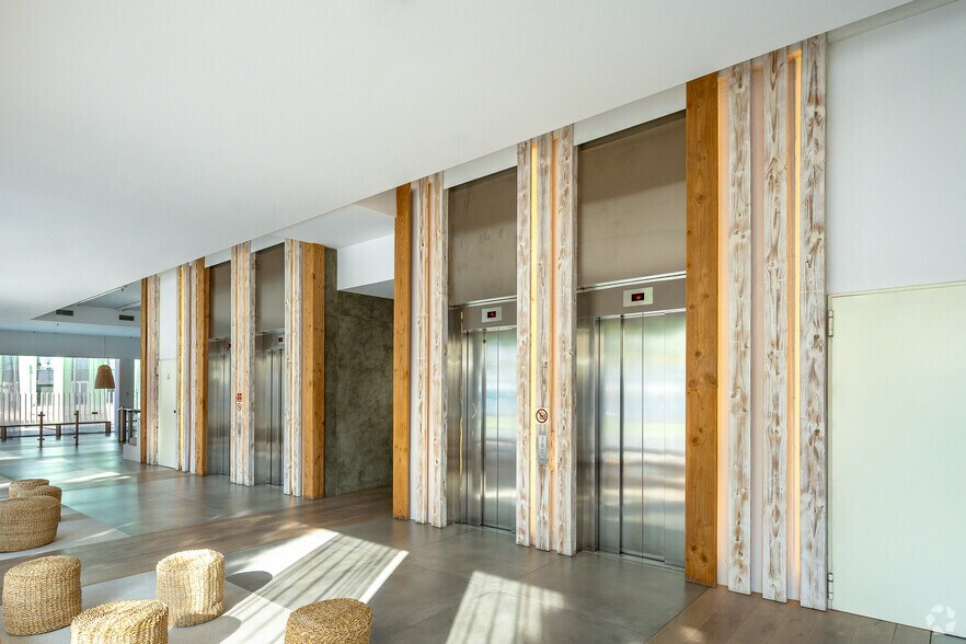 More Photos Of 99-101 Passeig de Joan de Borbó Comte de Barcelona, Barcelona Coworking Space