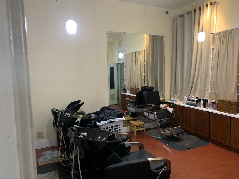 More Photos Of 1401-1409 Castro St, San Francisco Storefront Retail Residential For Lease