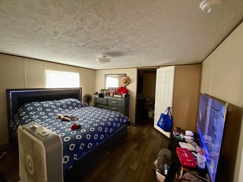 More Photos Of , Roanoke Rapids Specialty For Sale