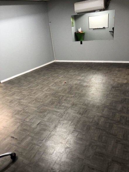 More Photos Of 75-77 Paterson Ave, Wallington Warehouse For Lease