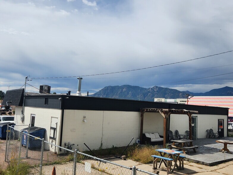 More Photos Of 2708 E Fountain Blvd, Colorado Springs Freestanding For Sale