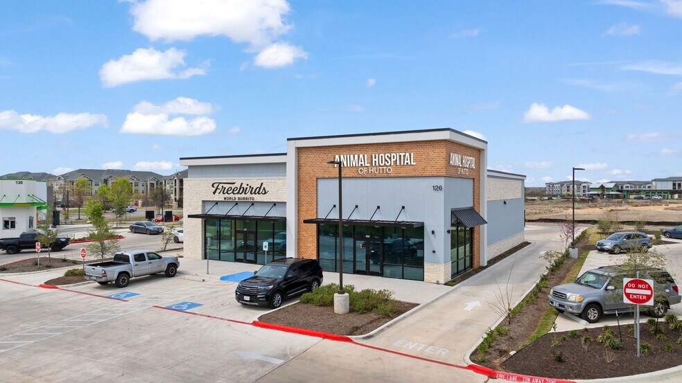 More Photos Of 126 Chris Kelley blvd, Hutto Restaurant For Sale