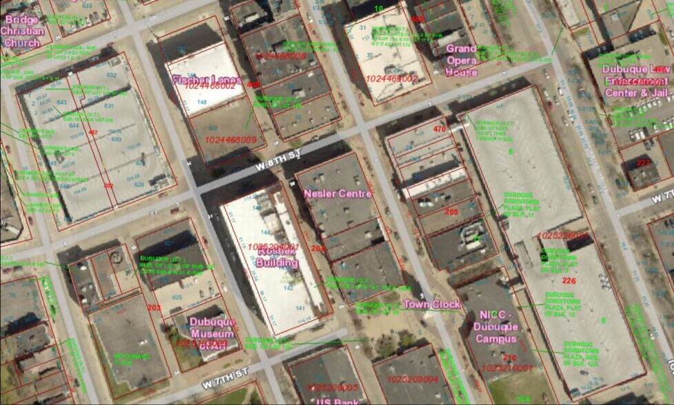 More Photos Of 799 Main St, Dubuque Apartments For Lease