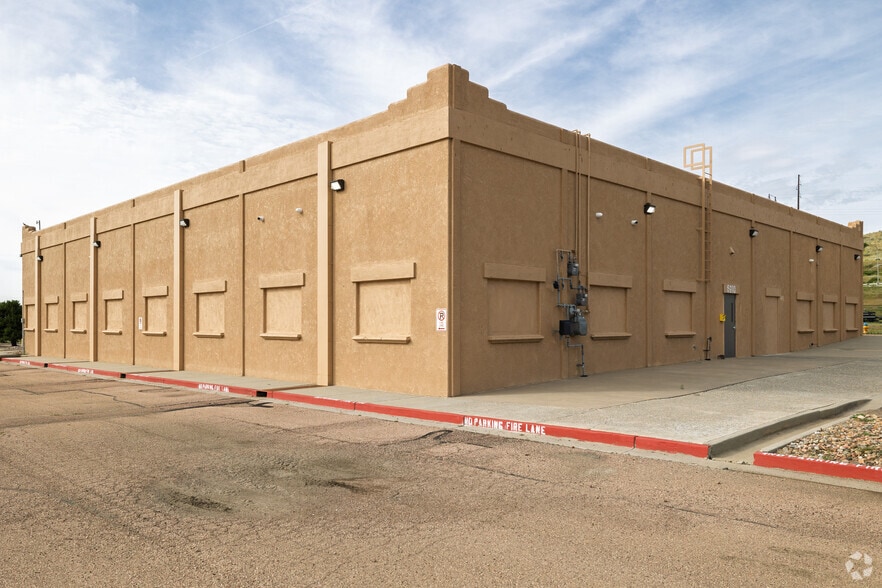 More Photos Of 6910 Bandley Dr, Fountain Industrial For Sale