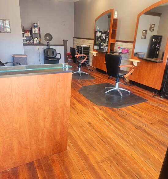 More Photos Of 6 Mill St, Carthage Storefront For Sale
