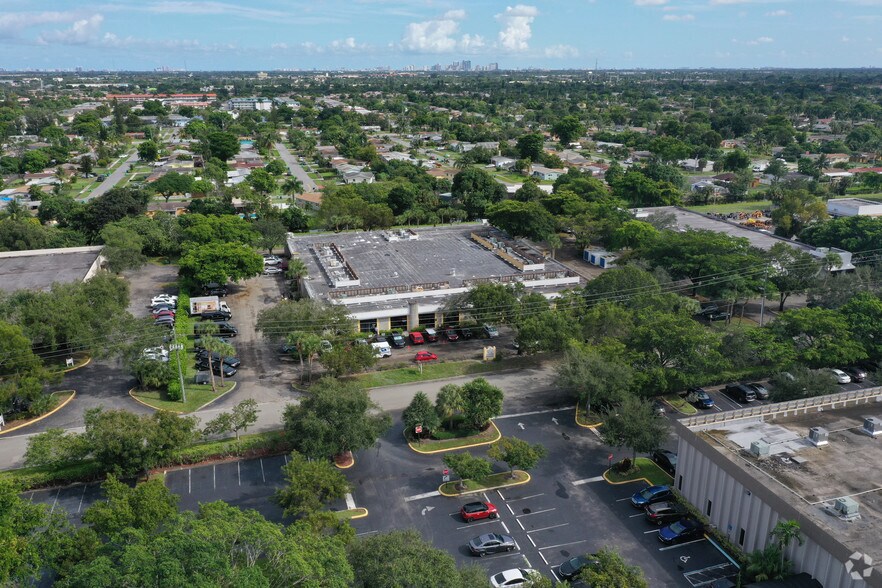 More Photos Of 1700 NW 65th Ave, Plantation Light Distribution For Lease