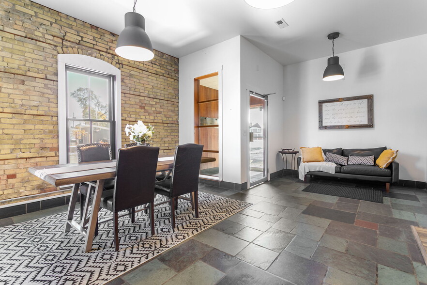 More Photos Of 1032 E Wayne St, South Bend Loft Creative Space For Lease