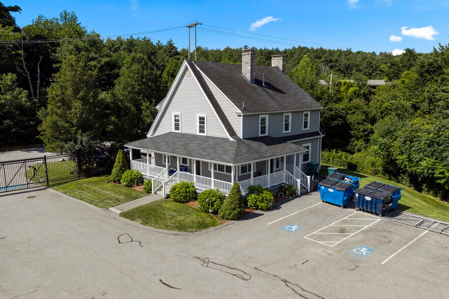 More Photos Of 4 Makepeace Rd, Westford Office Residential For Sale