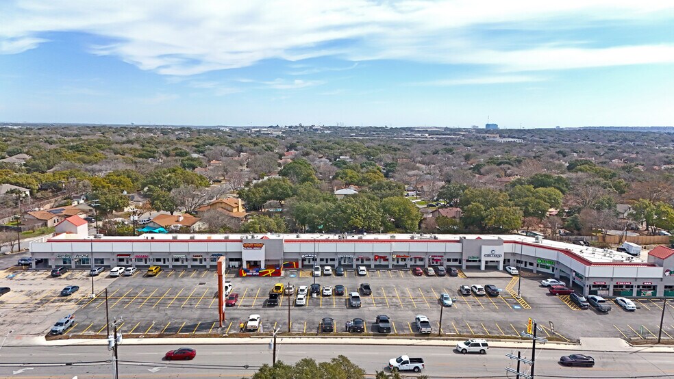 Primary Photo Of 6565 Babcock Rd, San Antonio Storefront For Sale