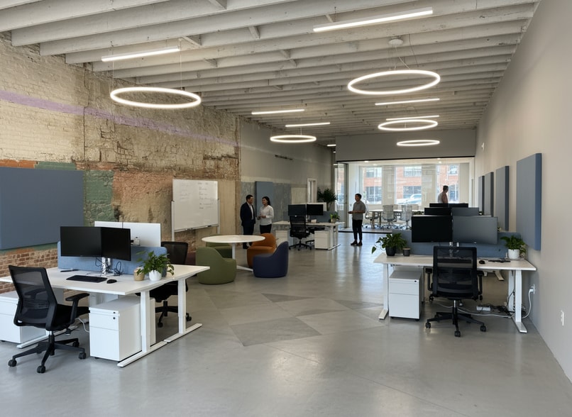 More Photos Of 116 S Broadway, Edmond Storefront For Lease