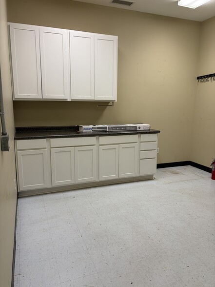 More Photos Of 6600 New Nashville Hwy, Smyrna Freestanding For Lease