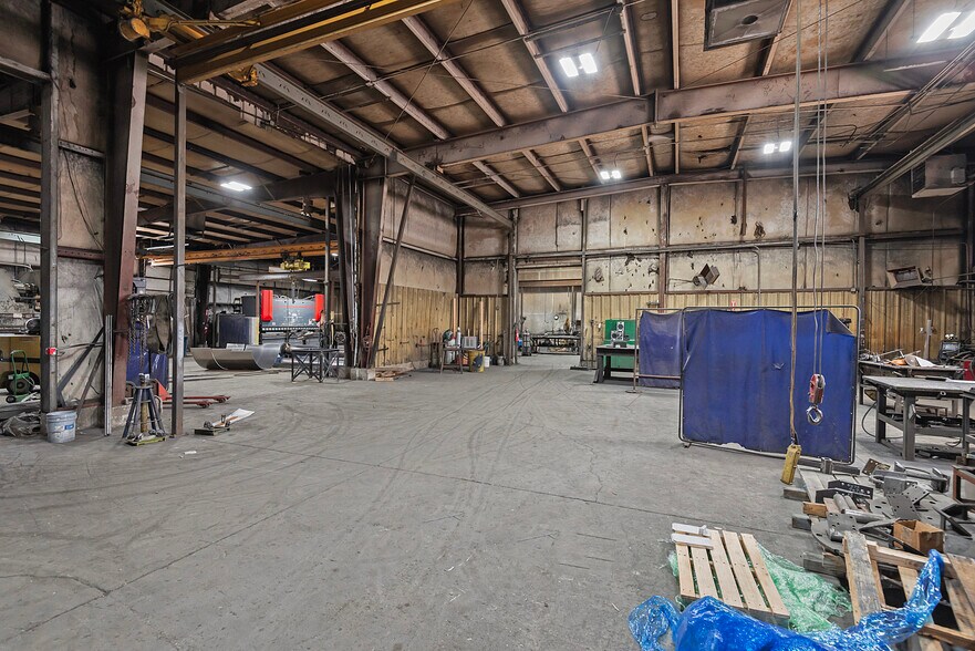 More Photos Of 1926 Pioneer Rd, Salt Lake City Manufacturing For Sale