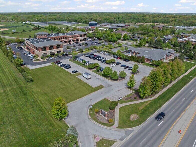 More Photos Of 9645 Lincolnway Ln, Frankfort Storefront Retail Office For Lease