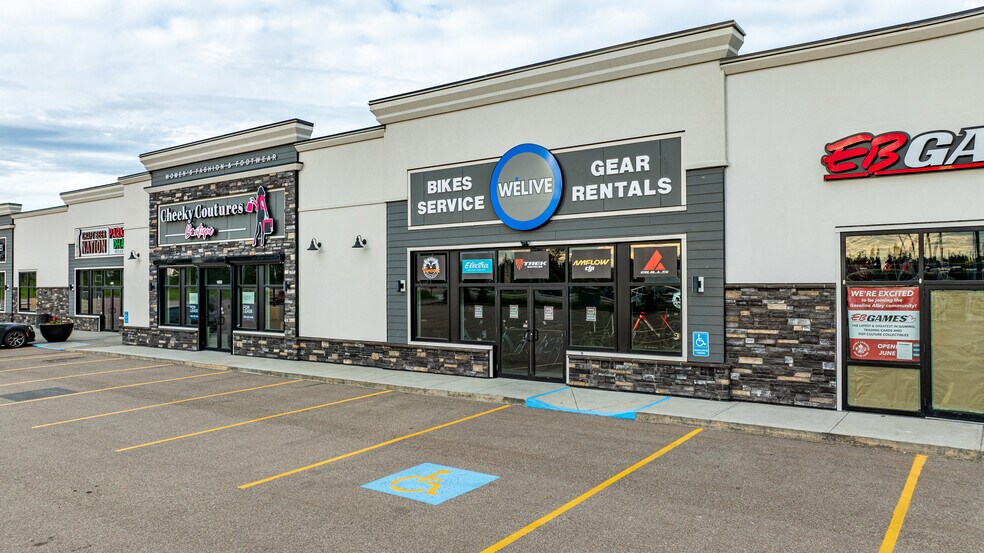 More Photos Of 179 Leva Ave, Red Deer Storefront For Lease