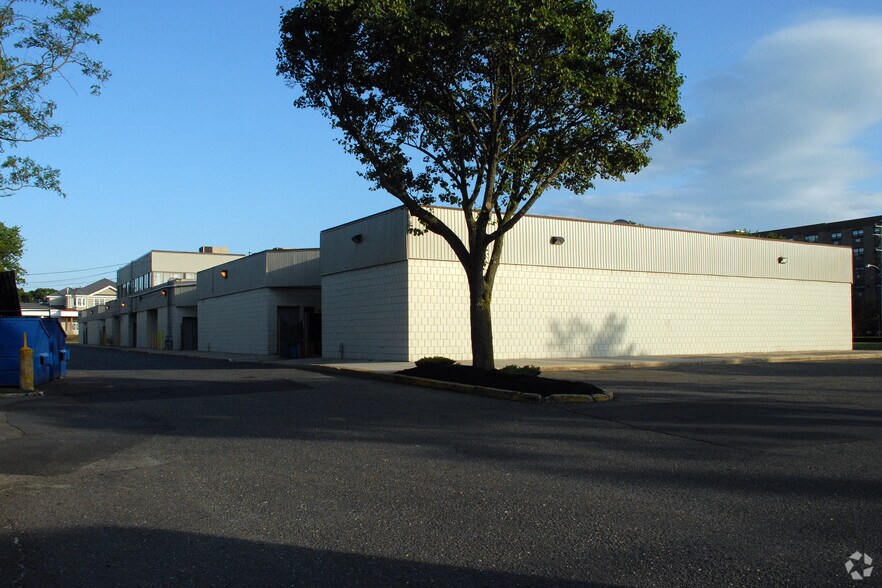 More Photos Of 275 E Main St, Oceanport Storefront Retail Office For Lease
