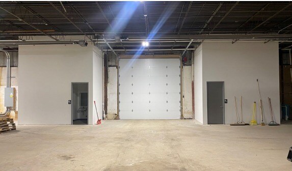 More Photos Of 1695 S Ortonville Rd, Ortonville Warehouse For Lease