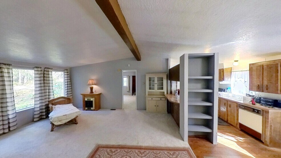 More Photos Of 295534 US Highway 101, Quilcene Flex For Sale