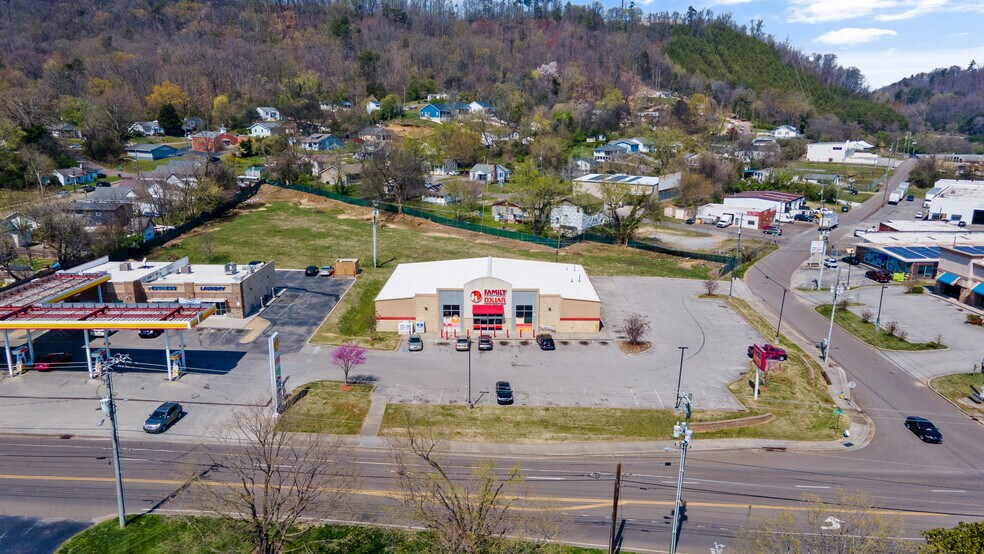More Photos Of 1015 Heiskell Ave, Knoxville Freestanding For Sale