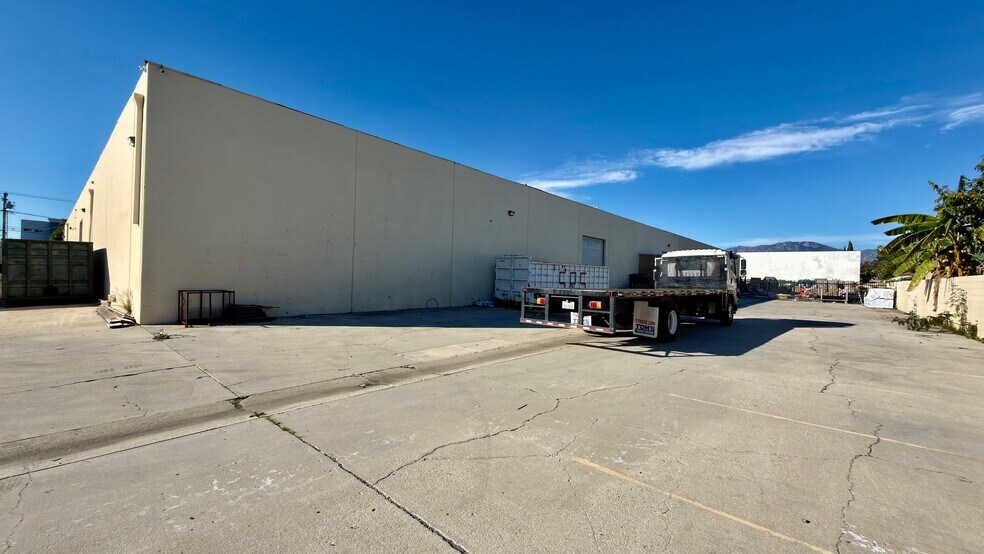 More Photos Of 2212-2312 Edwards Ave, South El Monte Manufacturing For Lease