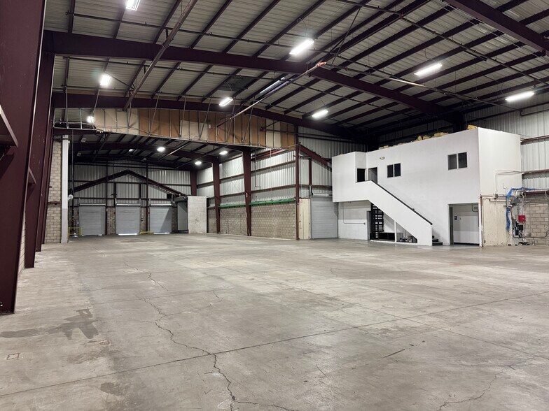 More Photos Of 820 Capitolio Way, San Luis Obispo Industrial For Lease