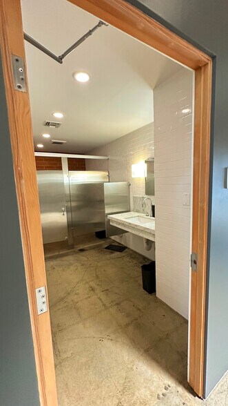 More Photos Of 8226 W 3rd St, Los Angeles Storefront Retail Office For Lease