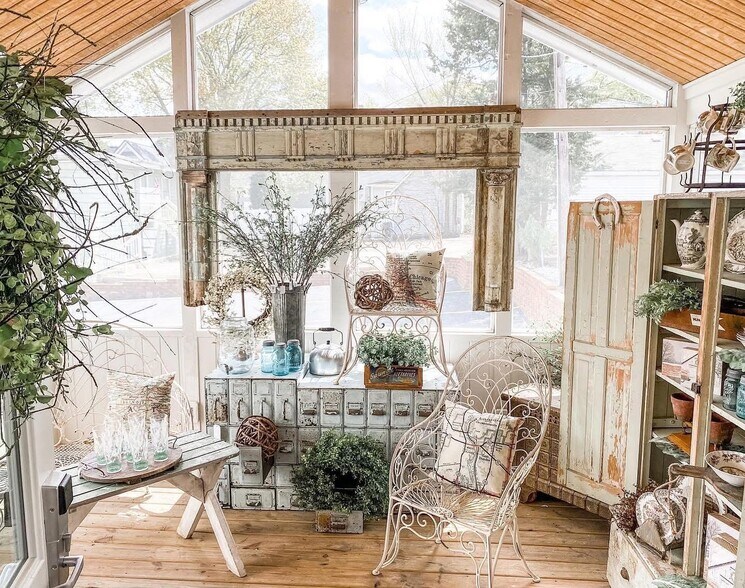 More Photos Of 205 W Main St, West Dundee Office For Sale