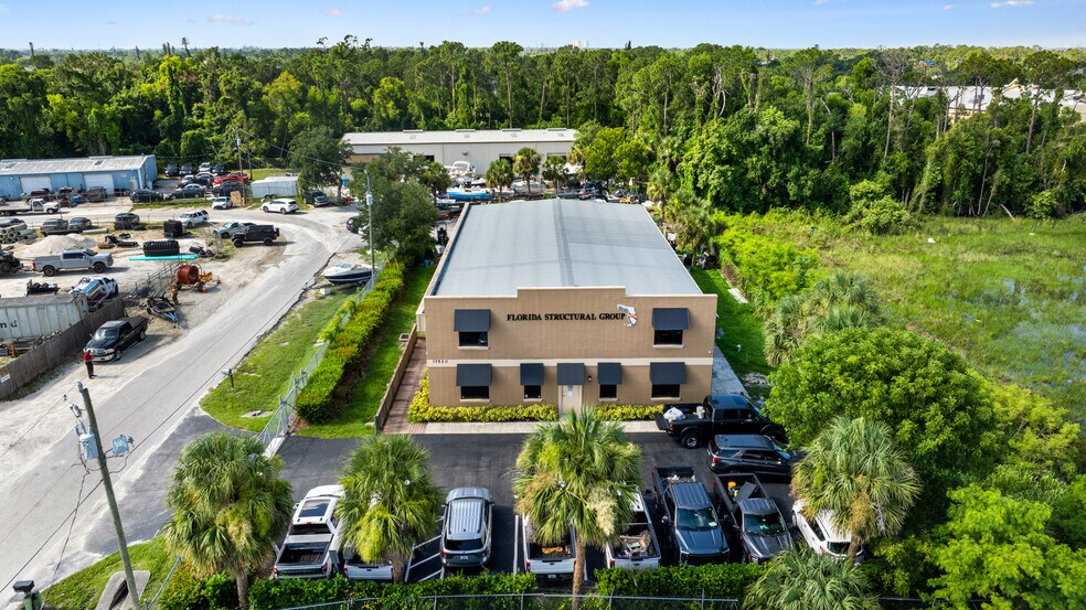 More Photos Of 17520 Rockefeller Cir, Fort Myers Warehouse For Sale