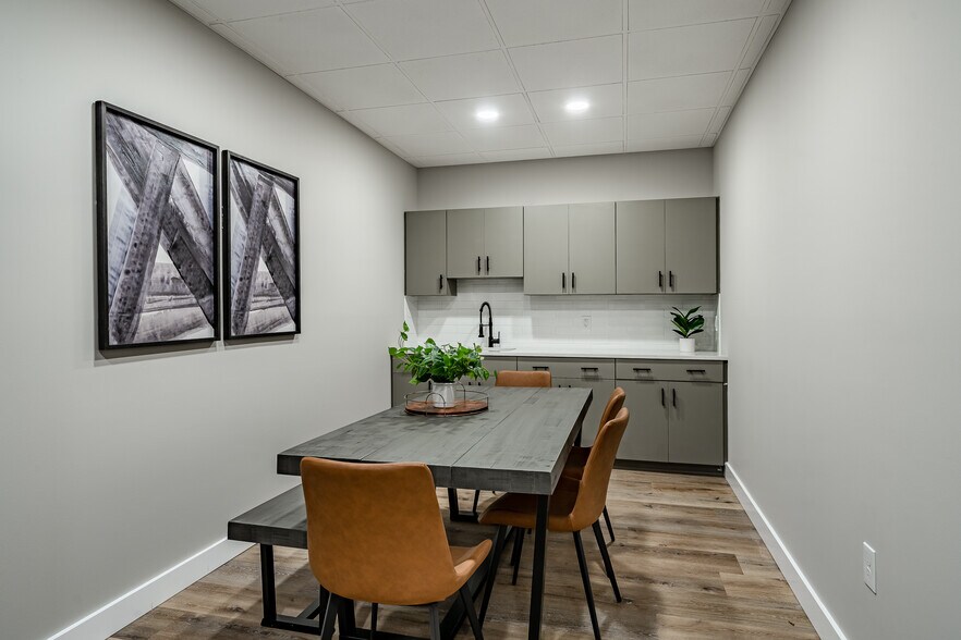 More Photos Of 1244 West Chester Pike, West Chester Office Residential For Lease