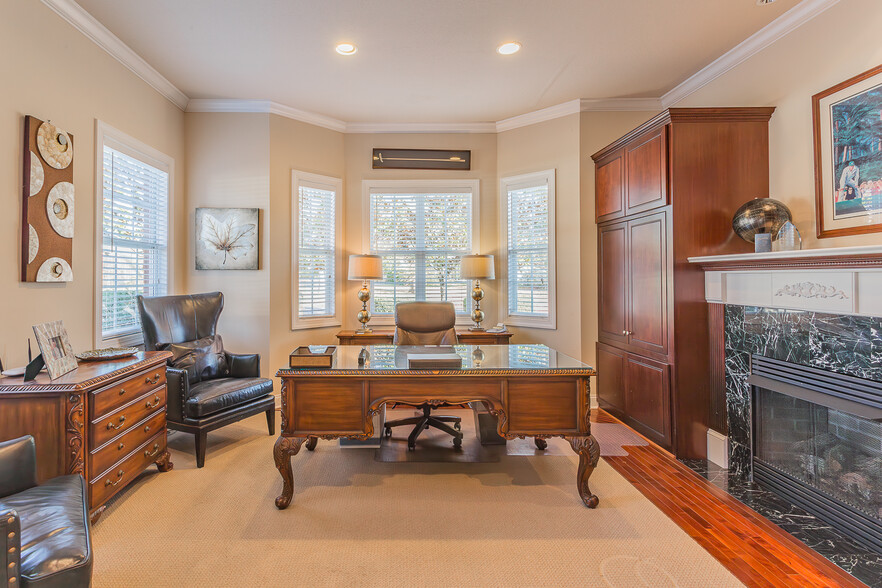 More Photos Of 3222 Ocoee St, Cleveland Medical For Sale