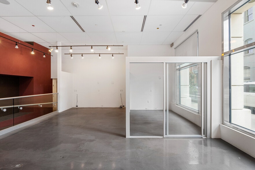 More Photos Of 243 Brannan St, San Francisco Storefront Retail Office For Sale